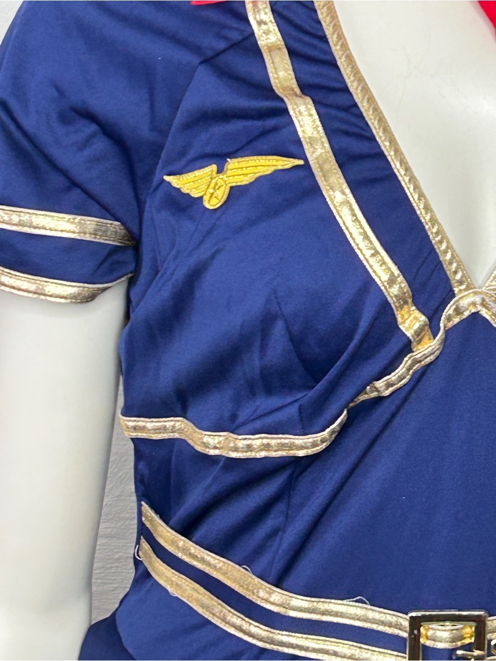 Leg Avenue Friendly Skies Flight Attendant 1X/2X Plus Halloween Costume - Picture 10 of 16